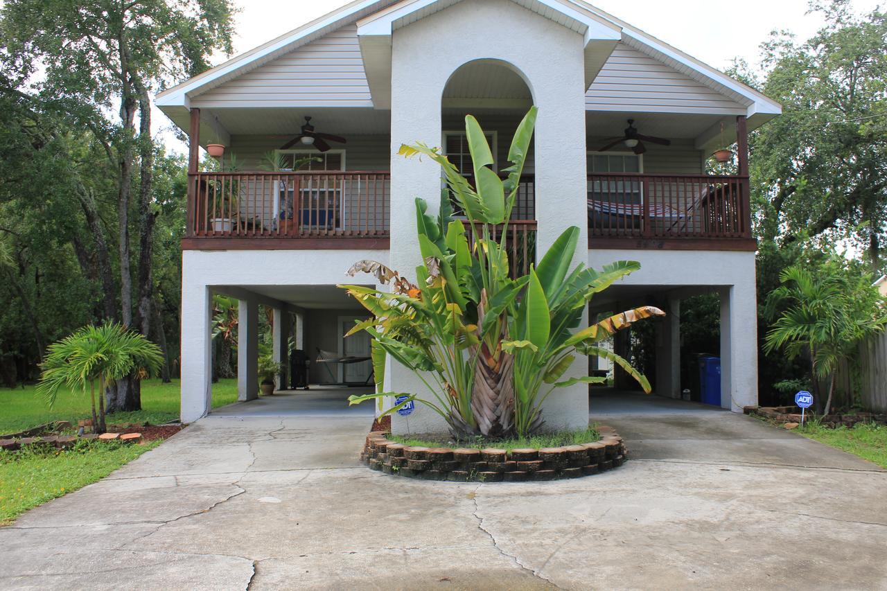 Treehouse Villa Tampa Exterior photo