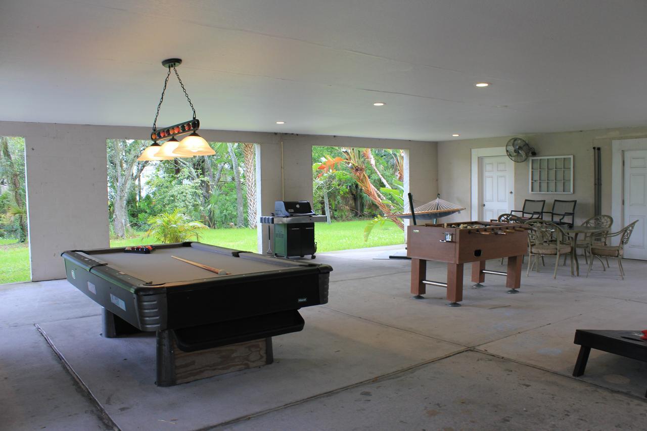 Treehouse Villa Tampa Exterior photo